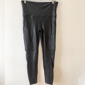 Spanx Moto Faux Leather Leggings XL - gently warn